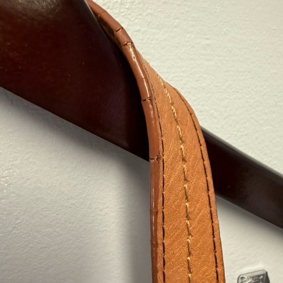 The Sak brown Pebbled Ashbury Shoulder Bag Purse Tote Cow Leather New/Used - Picture 9 of 9